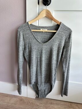 Madewell Heathered Gray Scoop Neck Knit Top